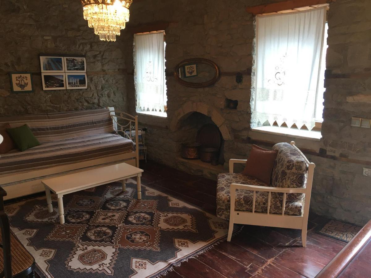 Chora Samothrakis, House With Courtyard Holiday home