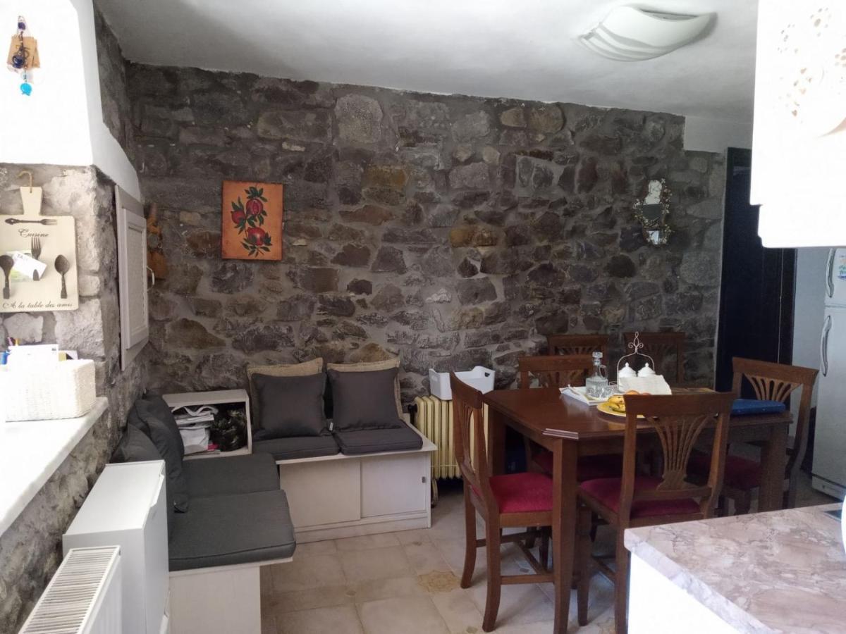 Chora Samothrakis, House With Courtyard Holiday home *